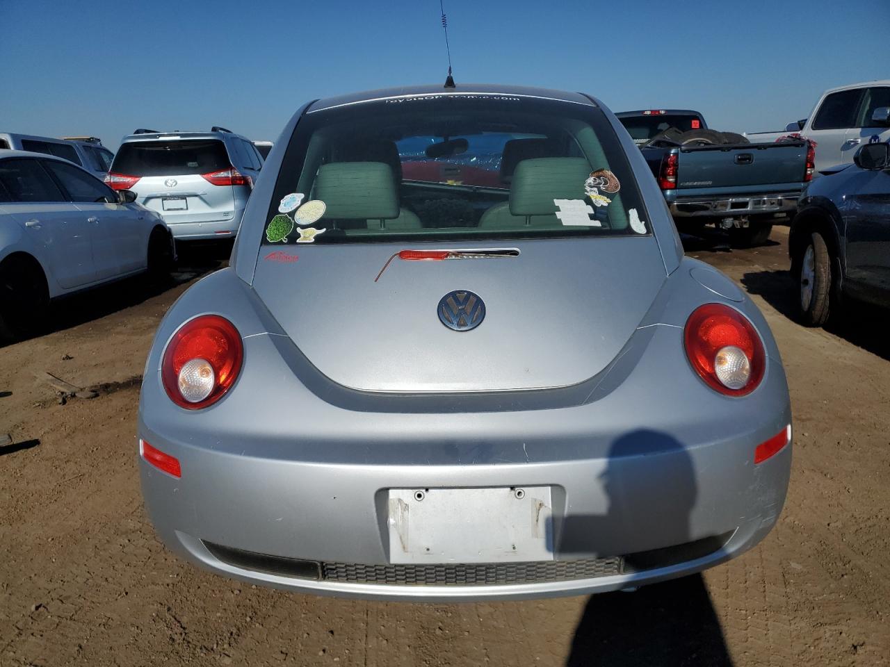 2007 Volkswagen New Beetle 2.5L Option Package 1 VIN: 3VWRG31C97M518173 Lot: 70189864