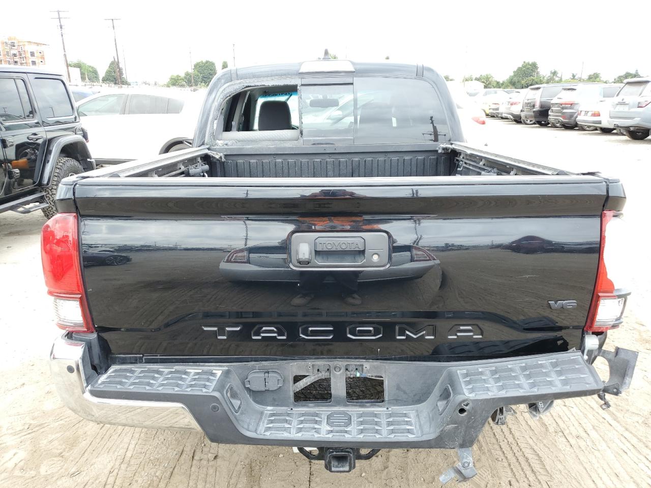 3TMAZ5CN9LM138328 2020 Toyota Tacoma Double Cab