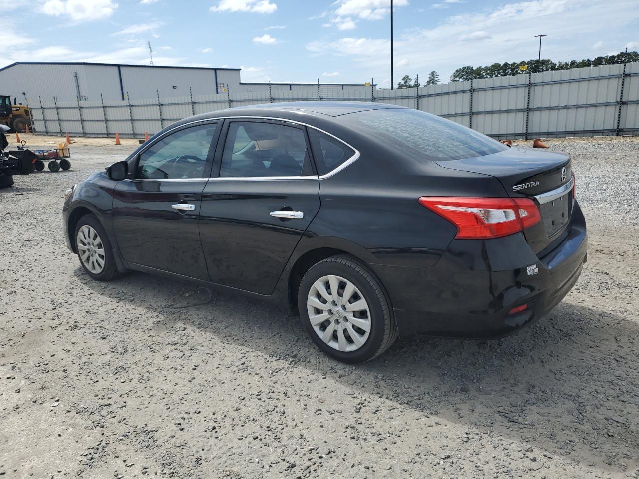 2019 Nissan Sentra - Image 2