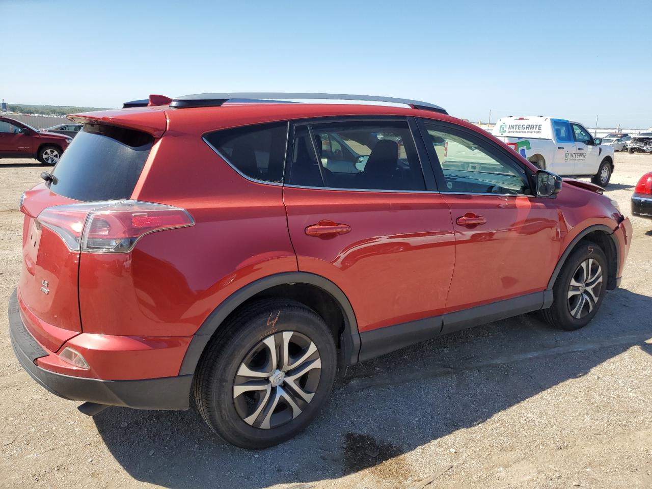 2017 Toyota Rav4 Le VIN: JTMBFREV8HJ120568 Lot: 70026454