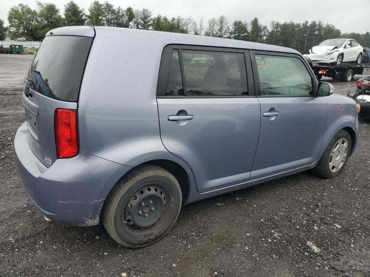 2010 Toyota xB - Image 3
