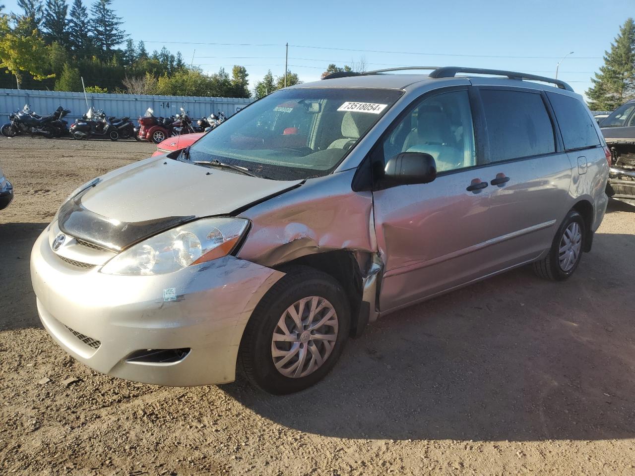 2010 Toyota Sienna - Image 1