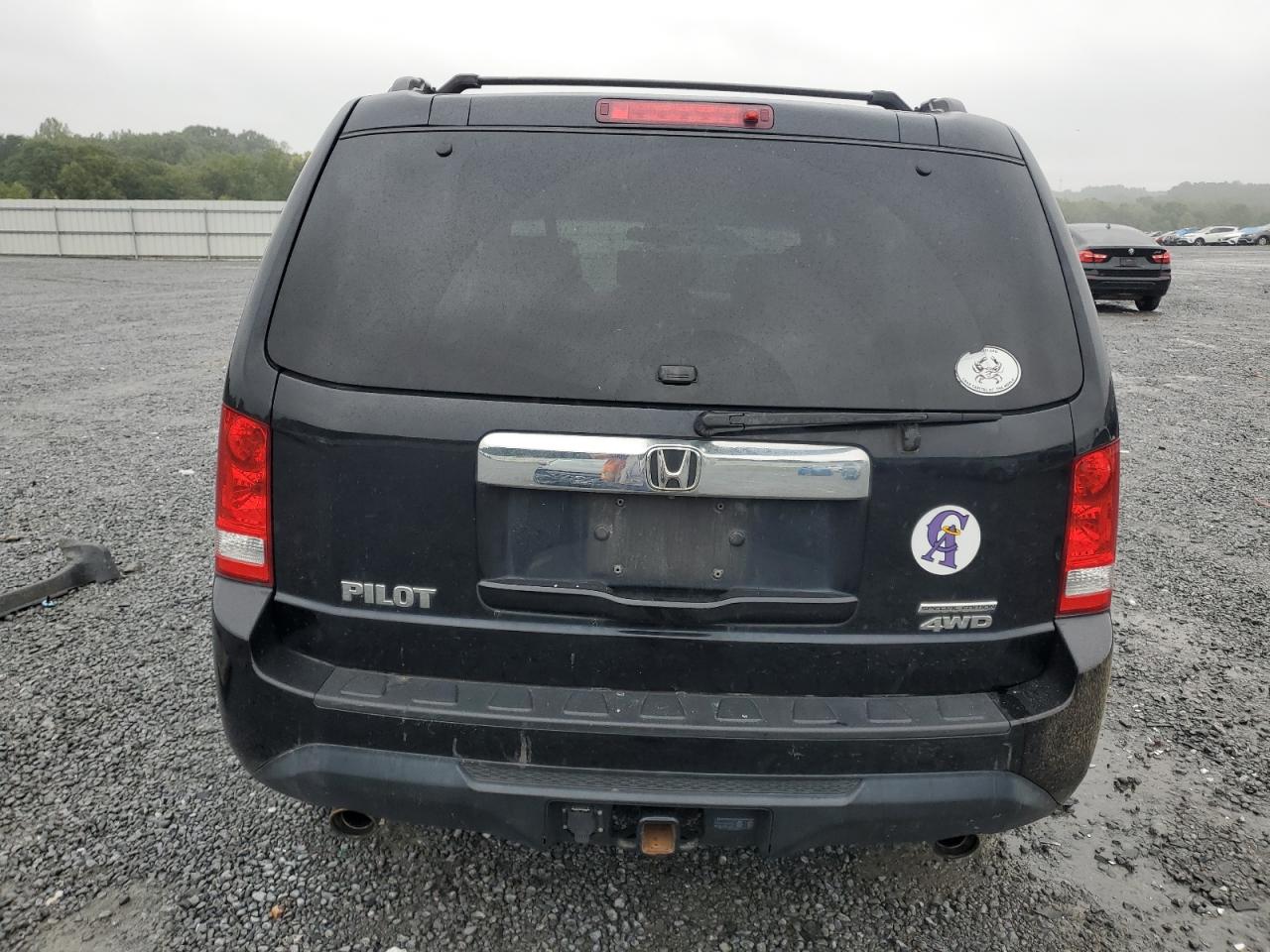 5FNYF4H35FB053312 2015 Honda Pilot Se