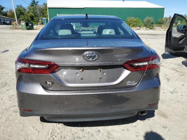 4T1F11BK3MU037288 Toyota Camry XLE 6