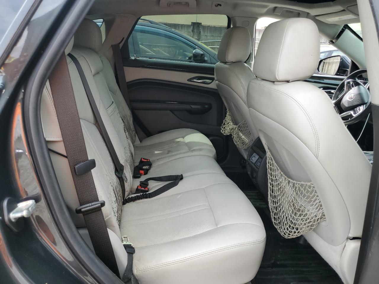 2014 Cadillac SRX - Image 10