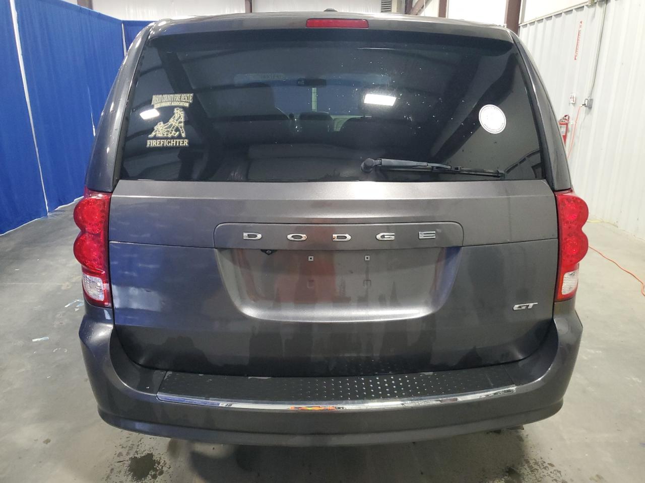 2C4RDGEG1JR325452 2018 Dodge Grand Caravan Gt