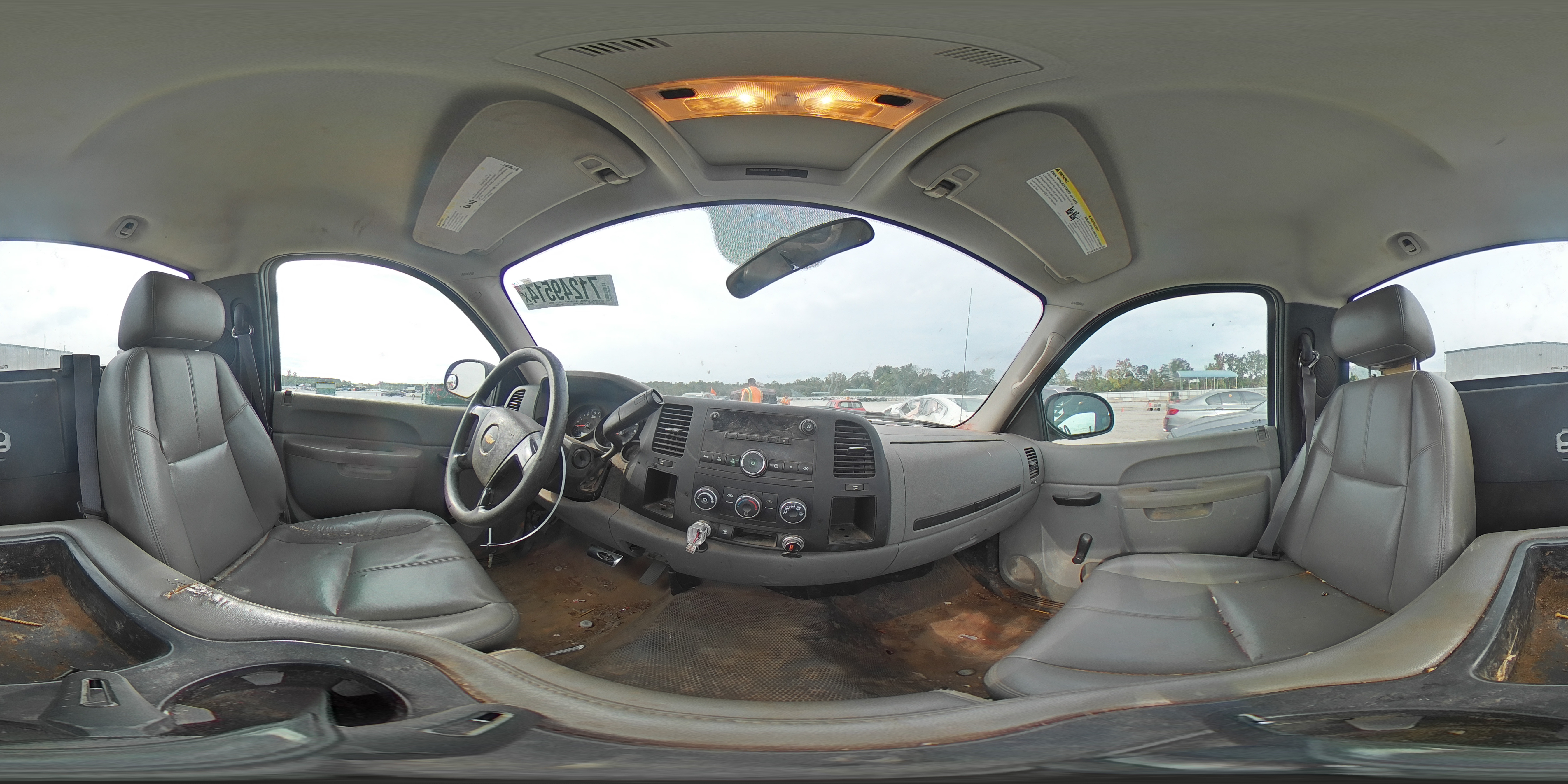 2011 Chevrolet Silverado - Image 13