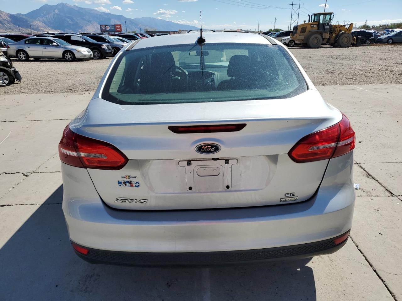 2017 Ford Focus Se VIN: 1FADP3FE5HL306743 Lot: 72070994