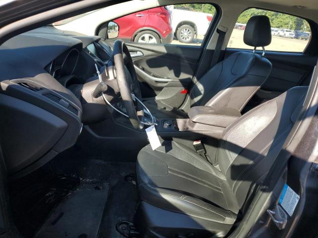 Hatchbacks FORD FOCUS 2012 Gray