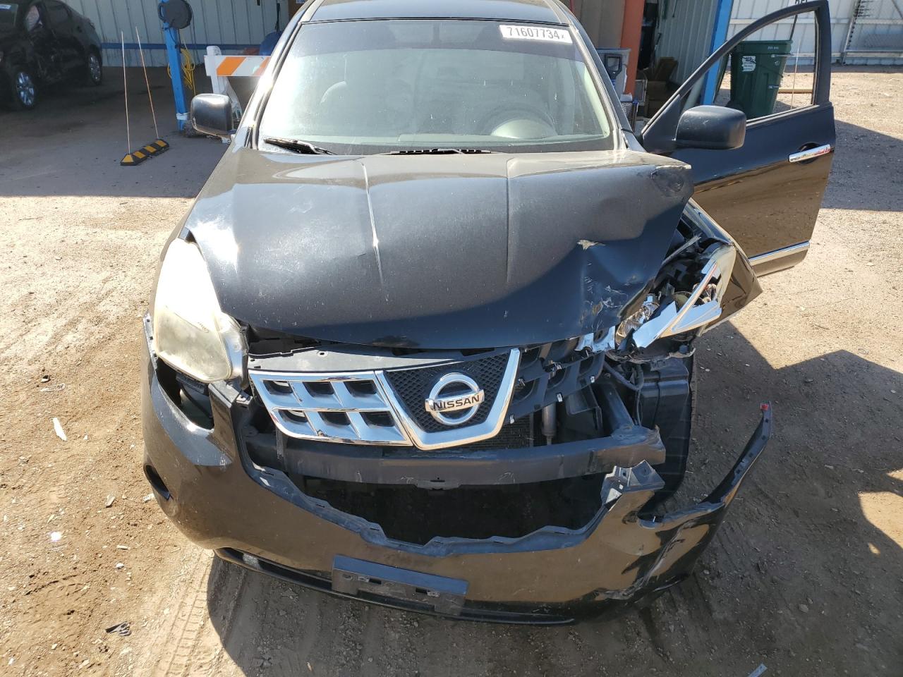 JN8AS5MT1BW562896 2011 Nissan Rogue S