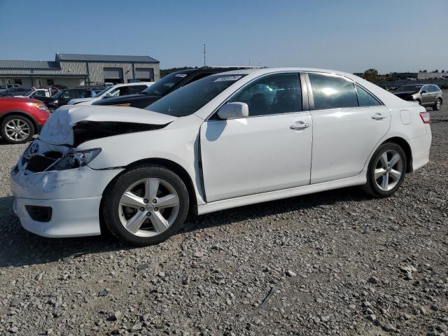 2011 Toyota Camry Se იყიდება Earlington-ში, KY - Front End