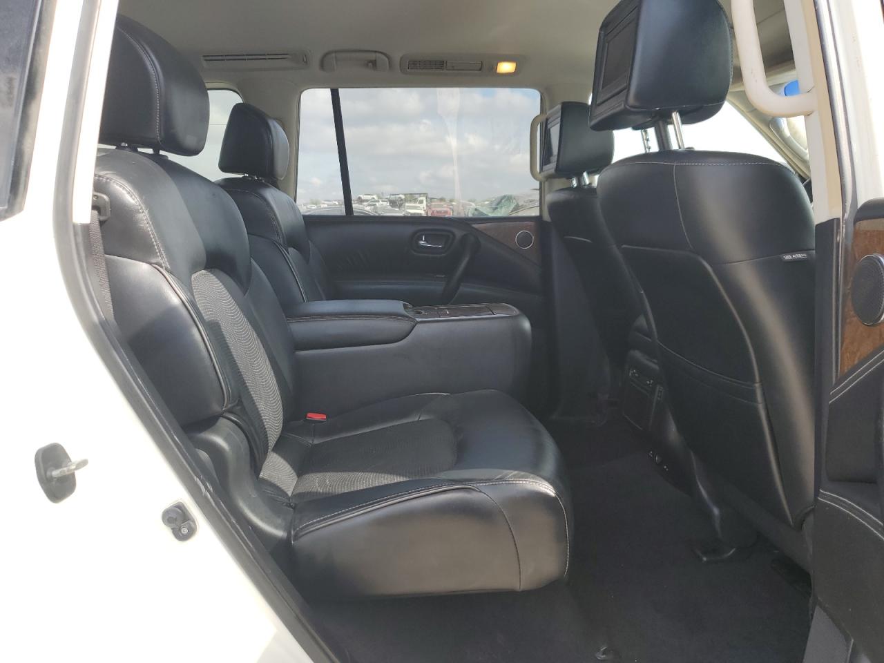 JN8AZ2NF7G9612130 2016 Infiniti Qx80