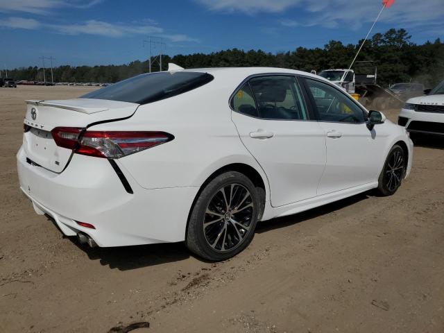  TOYOTA CAMRY 2020 Biały