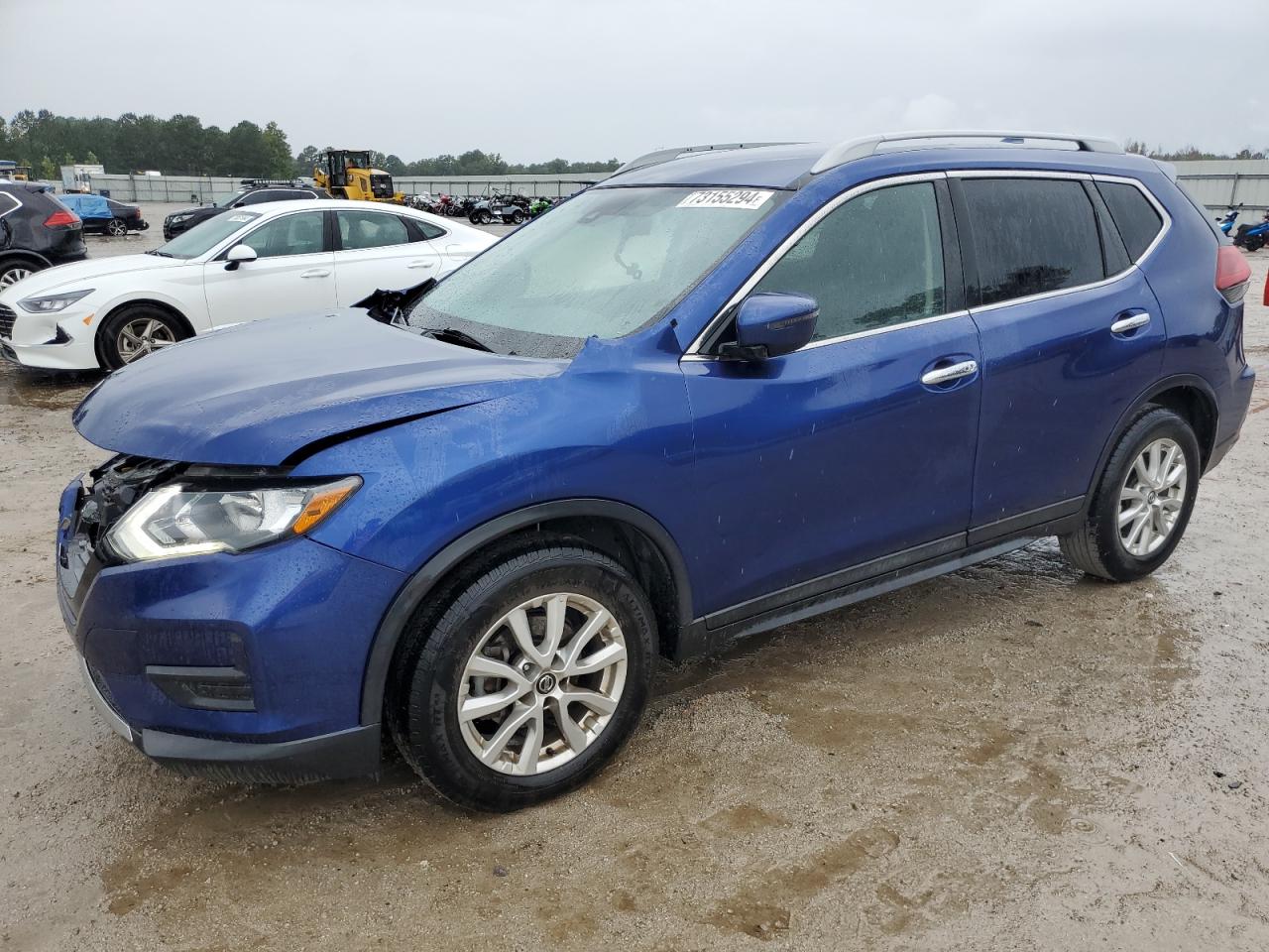 2020 Nissan Rogue - Image 1