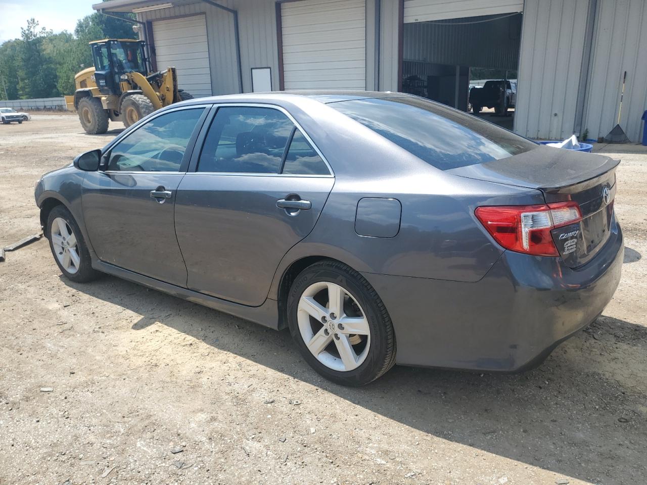 VIN 4T1BF1FK3DU284983 2013 TOYOTA CAMRY no.2