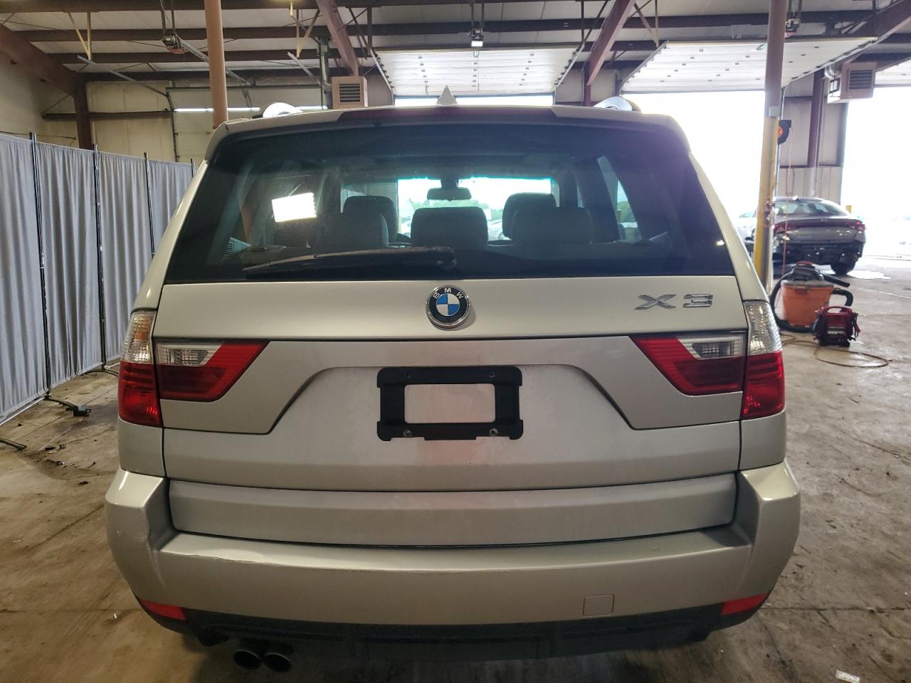 WBXPC93417WF09844 2007 BMW X3 3.0Si