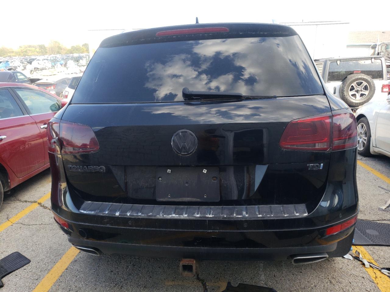 2013 Volkswagen Touareg V6 Tdi VIN: WVGEP9BP3DD008149 Lot: 72203594