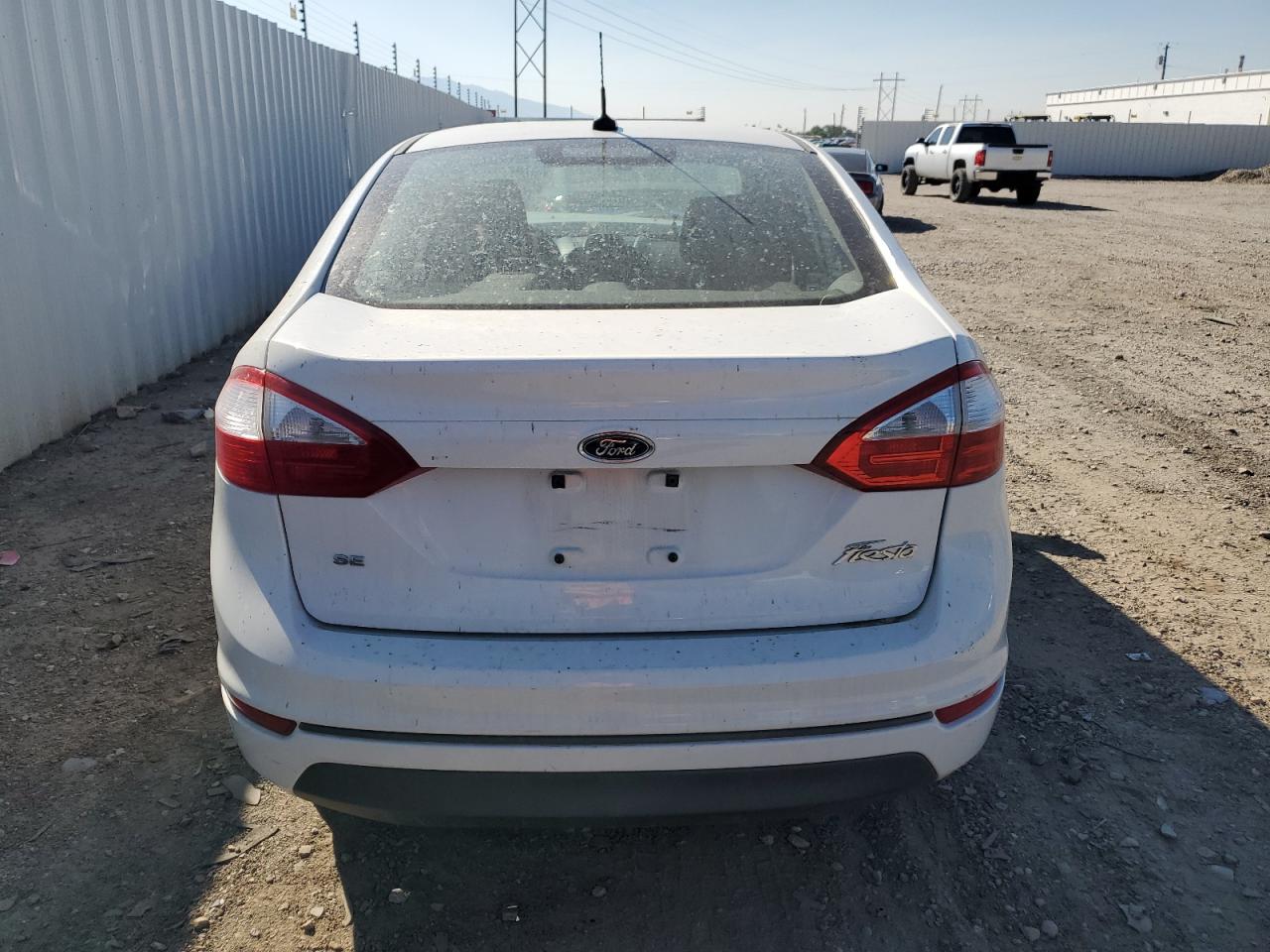 3FADP4BJ4GM158901 2016 Ford Fiesta Se