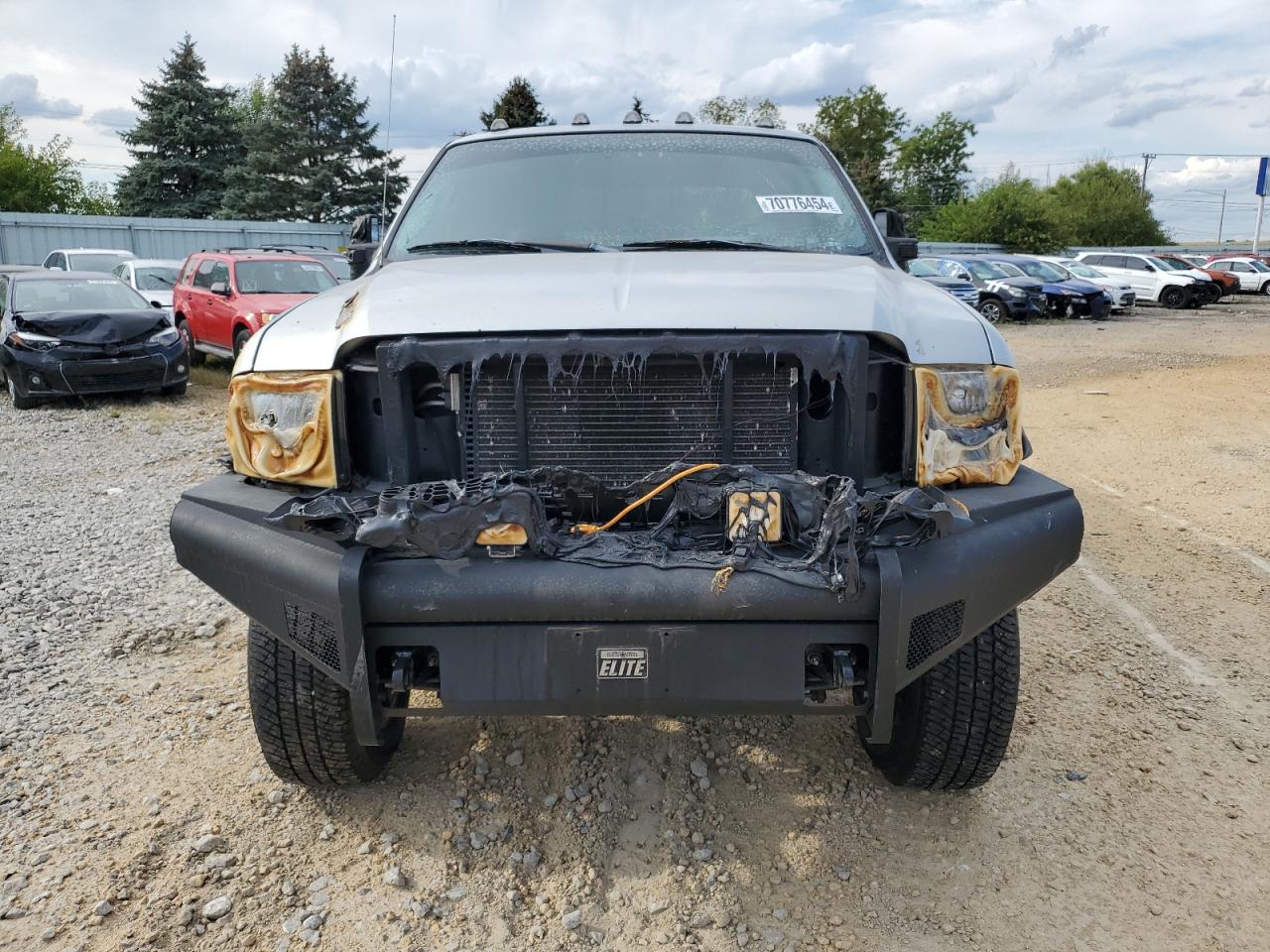 2004 Ford F250 - Image 5