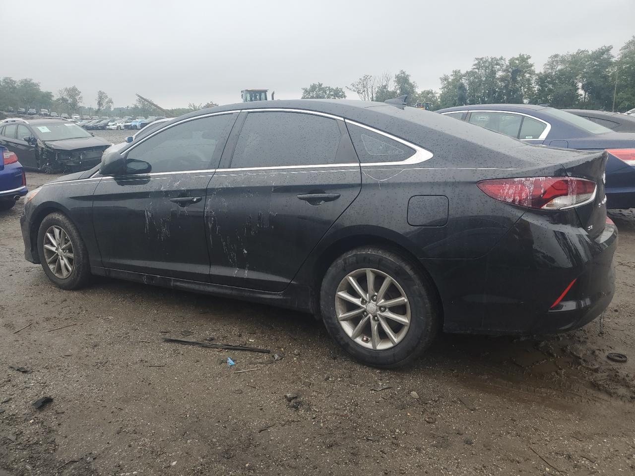 5NPE24AF2JH652472 2018 HYUNDAI SONATA - Image 2