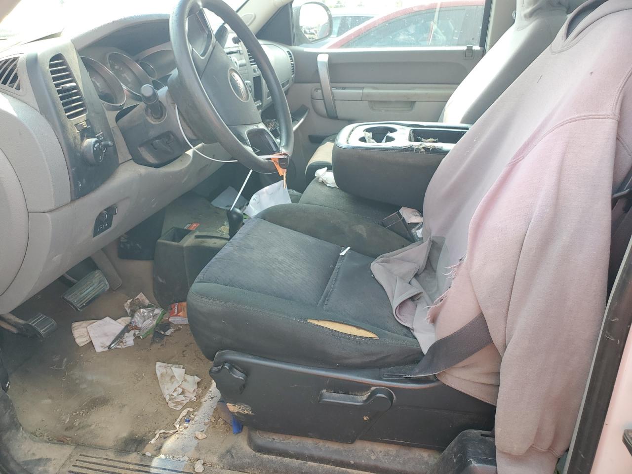 2011 GMC Sierra K2500 Heavy Duty VIN: 1GT22ZCGXBZ427233 Lot: 83663474