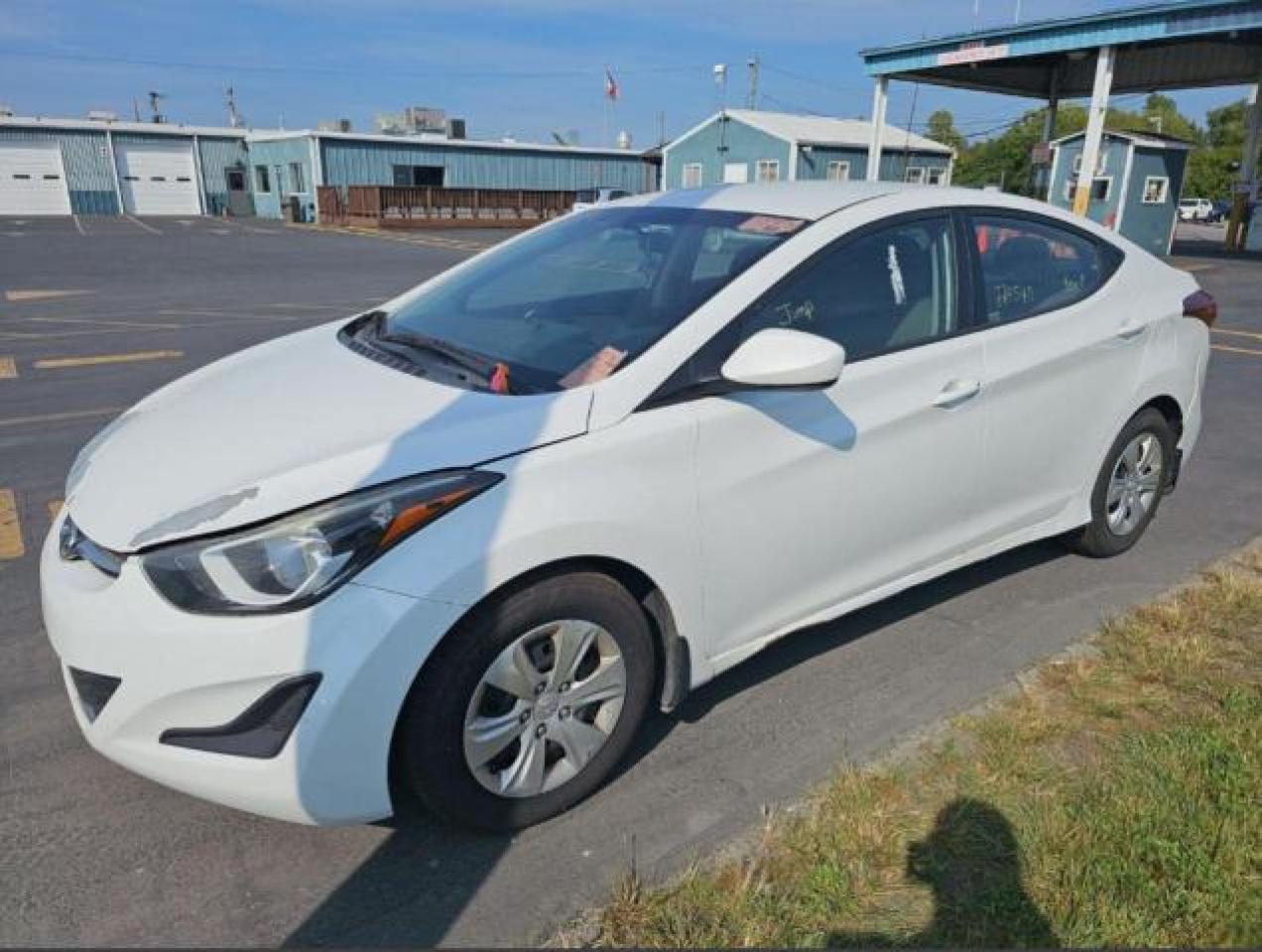 5NPDH4AE8GH774540 2016 HYUNDAI ELANTRA - Image 2