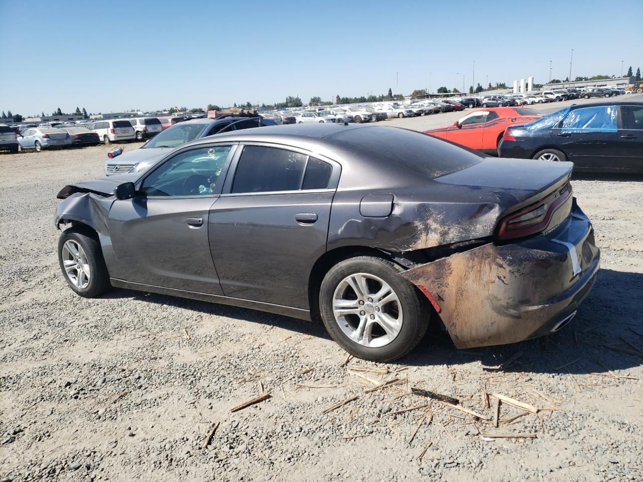 2C3CDXBG0KH714881 2019 DODGE CHARGER - Image 2