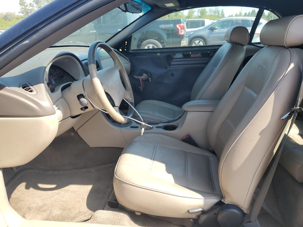 2002 Ford Mustang VIN: 1FAFP44442F136261 Lot: 69889644