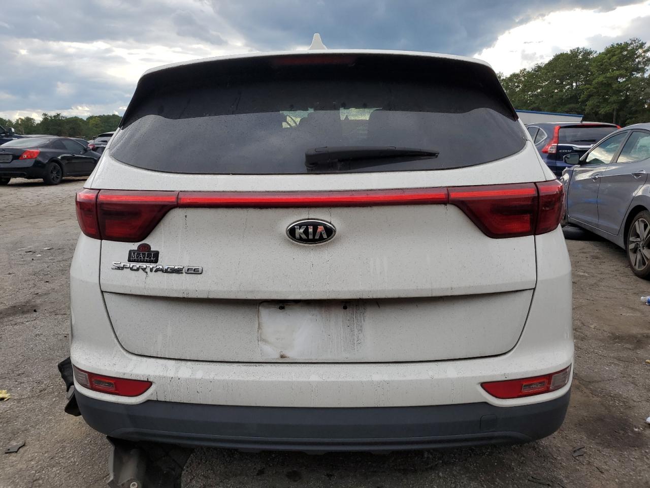 KNDPM3AC7J7459161 2018 Kia Sportage Lx