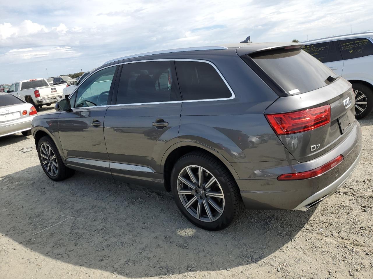 WA1LHAF78KD016937 2019 AUDI Q7 - Image 2