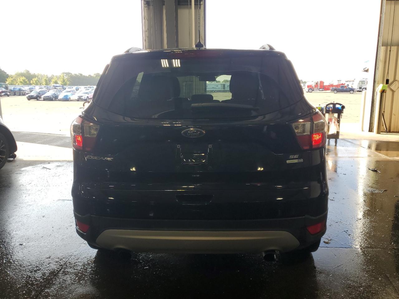 2018 Ford Escape Se VIN: 1FMCU9GD0JUD51107 Lot: 72051994