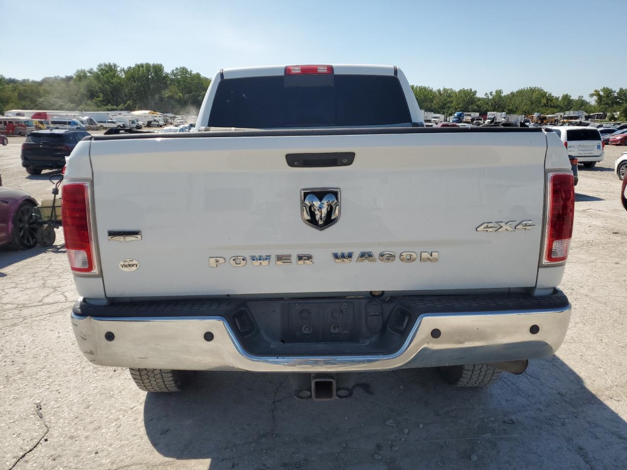 2015 Ram 2500 Laramie VIN: 3C6TR5FJ9FG580800 Lot: 70785584