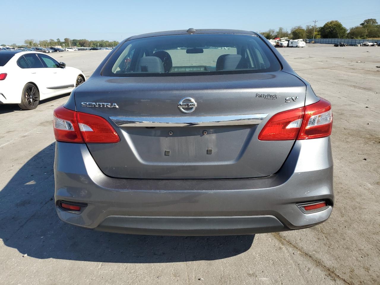 3N1AB7AP6JL621009 2018 Nissan Sentra S