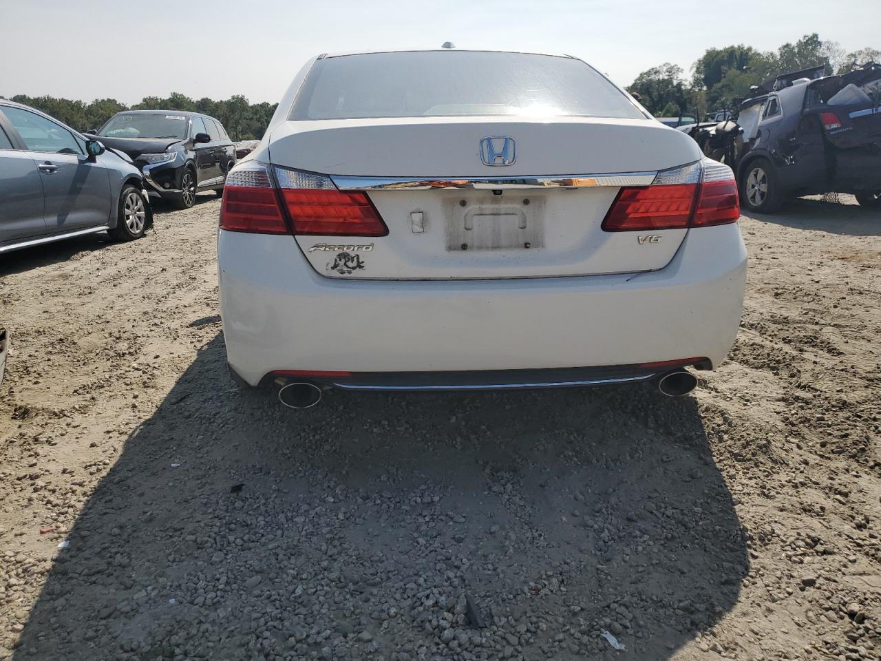 1HGCR3F89EA003354 2014 Honda Accord Exl