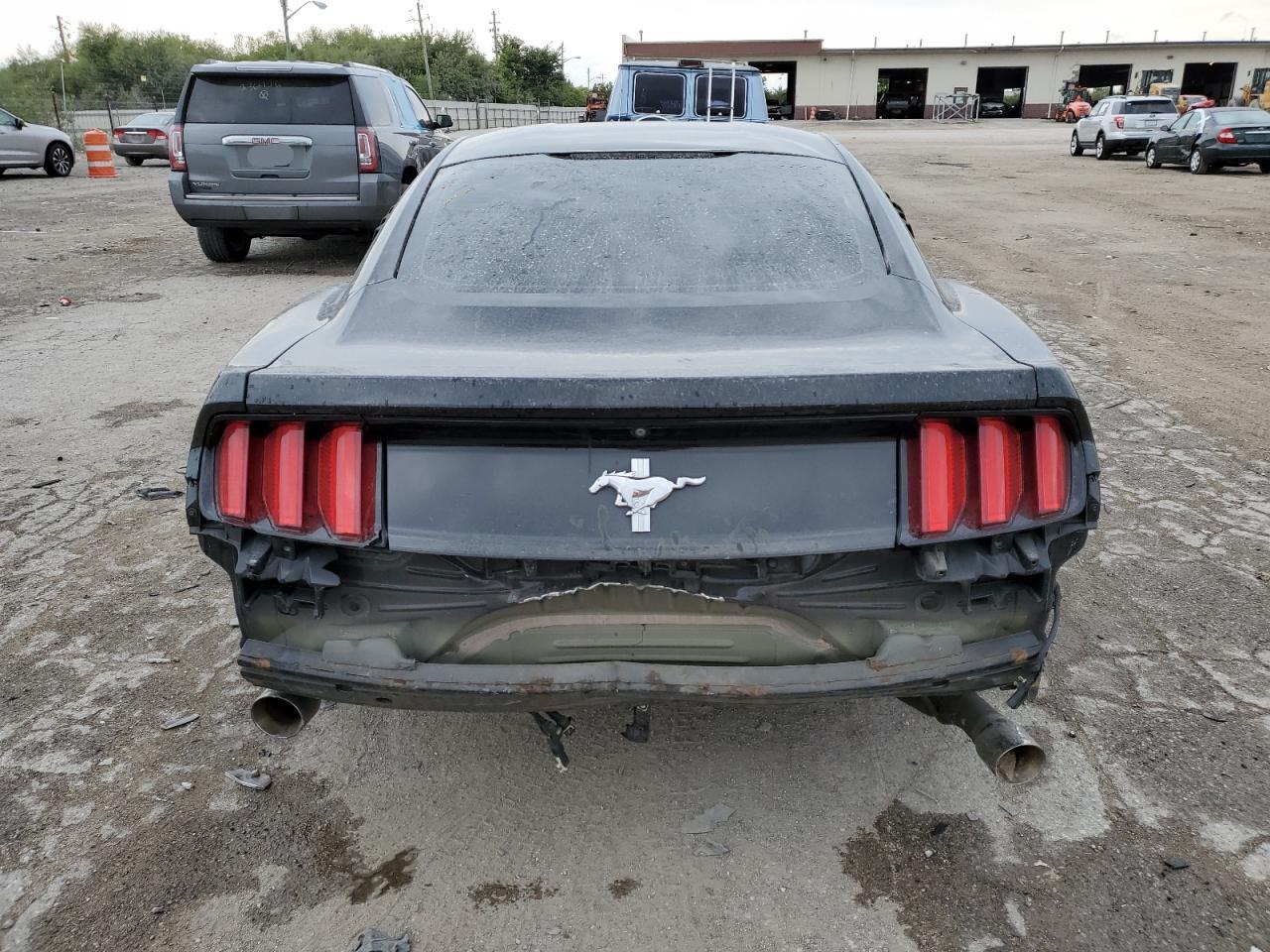 2017 Ford Mustang - Image 6