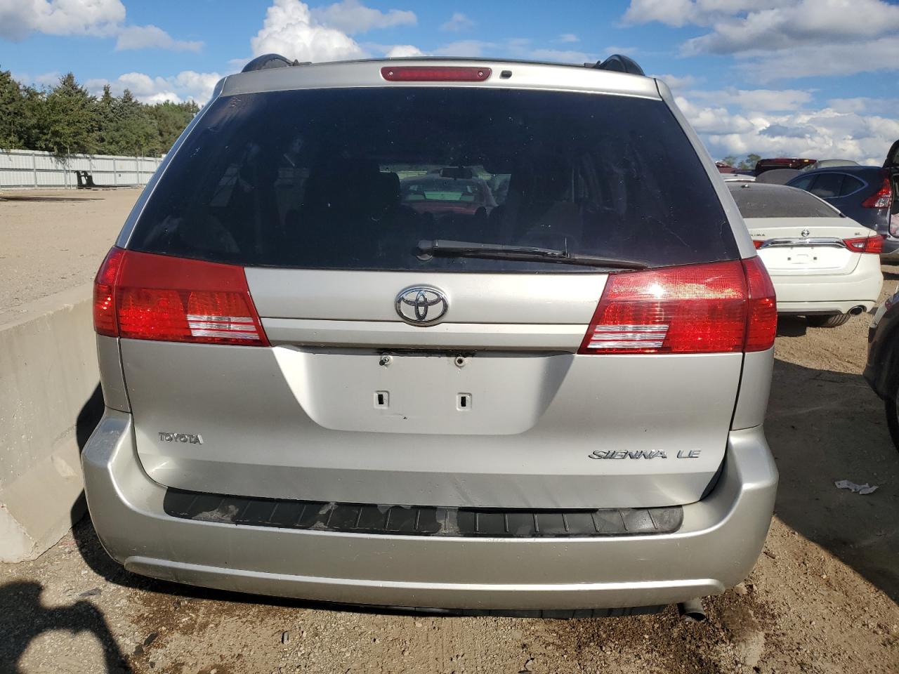 2005 Toyota Sienna Ce VIN: 5TDZA23C85S356271 Lot: 70205044