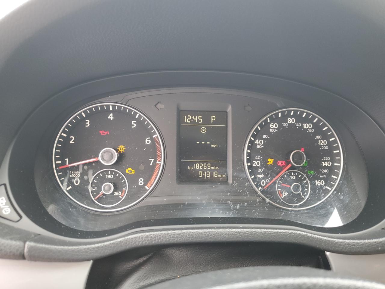 2014 Volkswagen Passat - Image 9