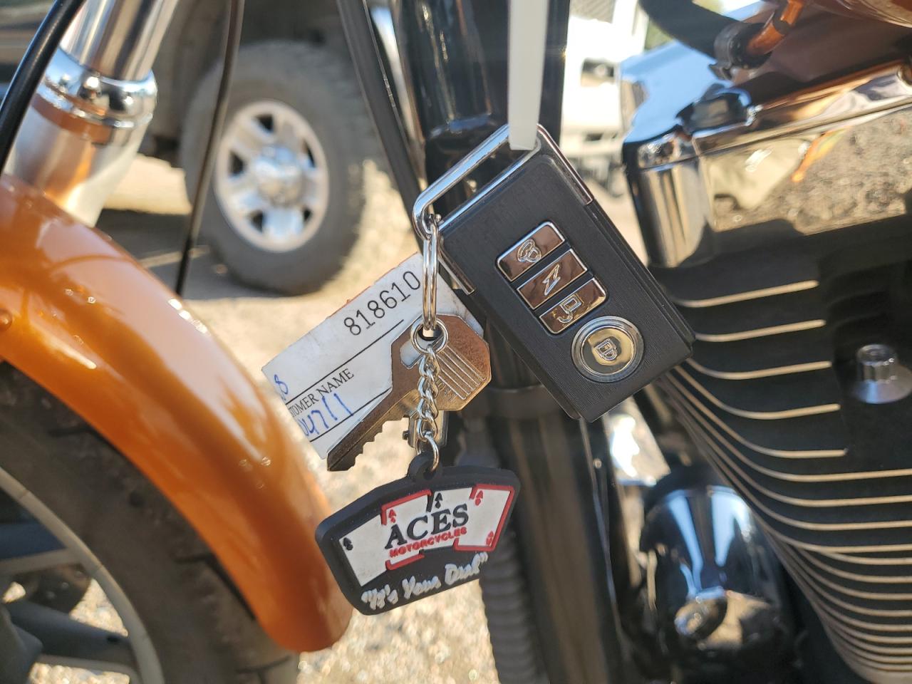 2015 Harley-Davidson Fxdl Dyna Low Rider VIN: 1HD1GNM18FC318034 Lot: 70615154