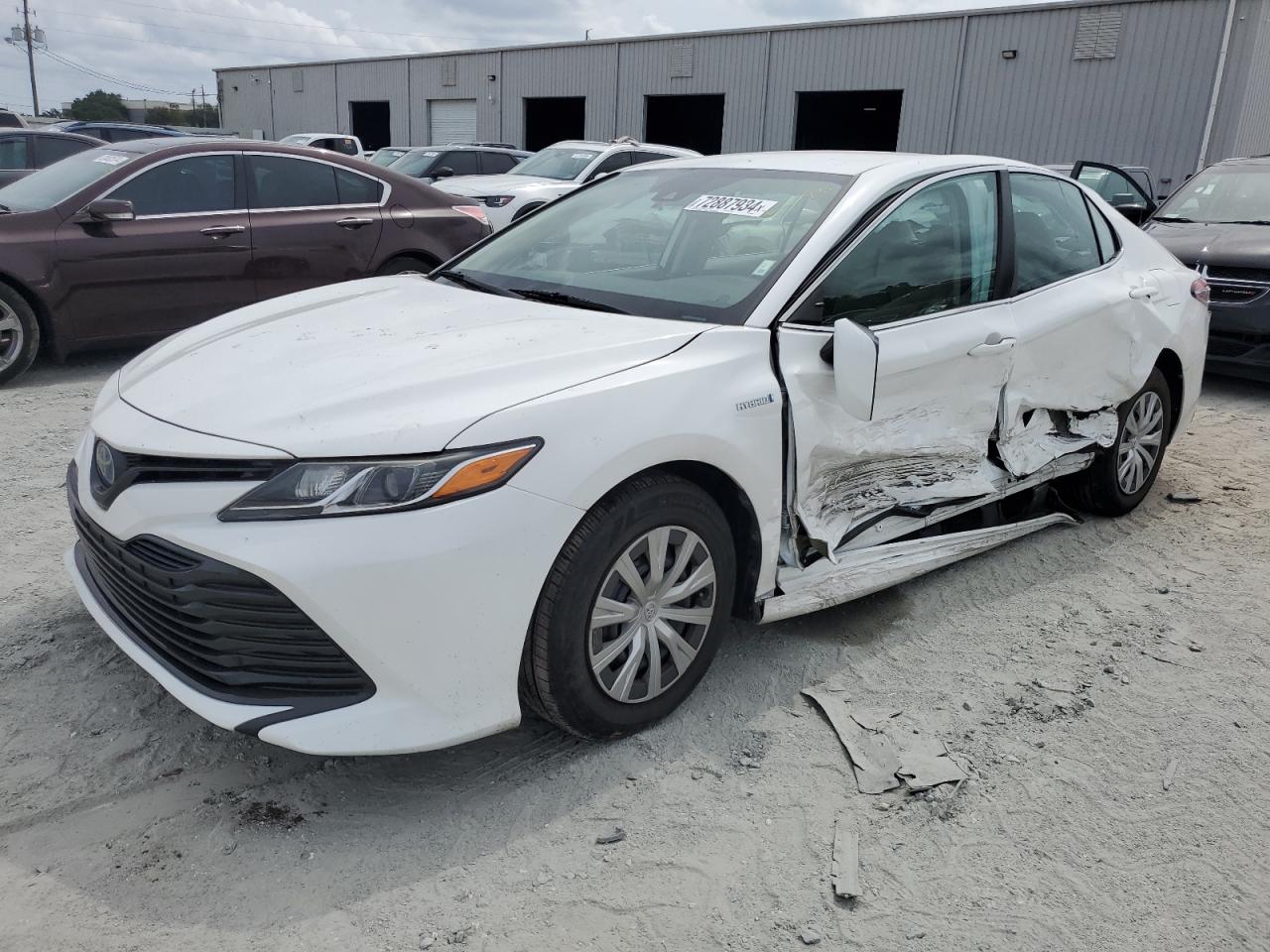 4T1L31AK9LU520569 2020 TOYOTA CAMRY - Image 1