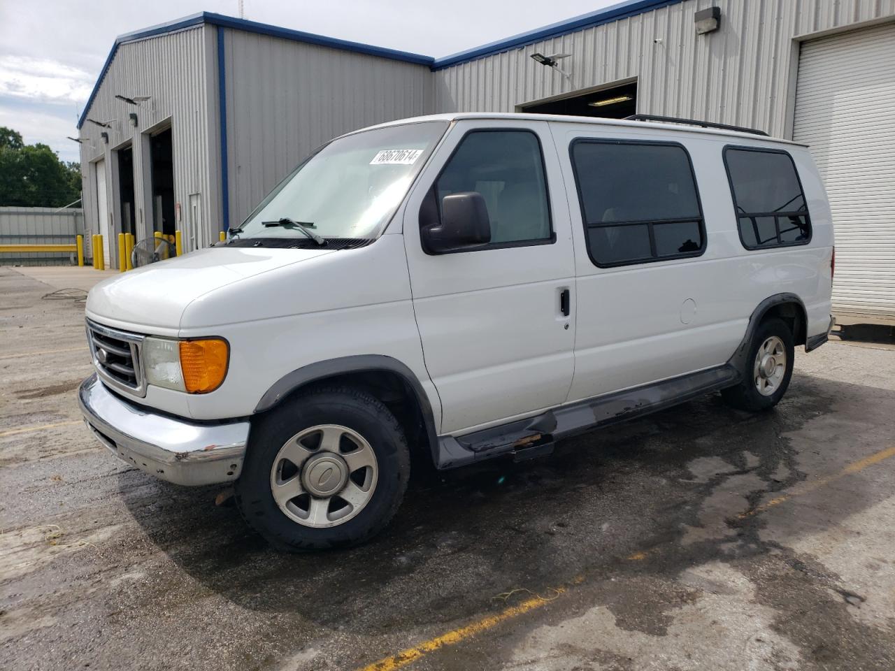 2006 Ford Econoline E150 Van იყიდება Rogersville-ში, MO - Side
