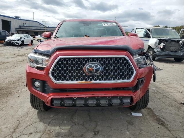  TOYOTA TACOMA 2018 Красный