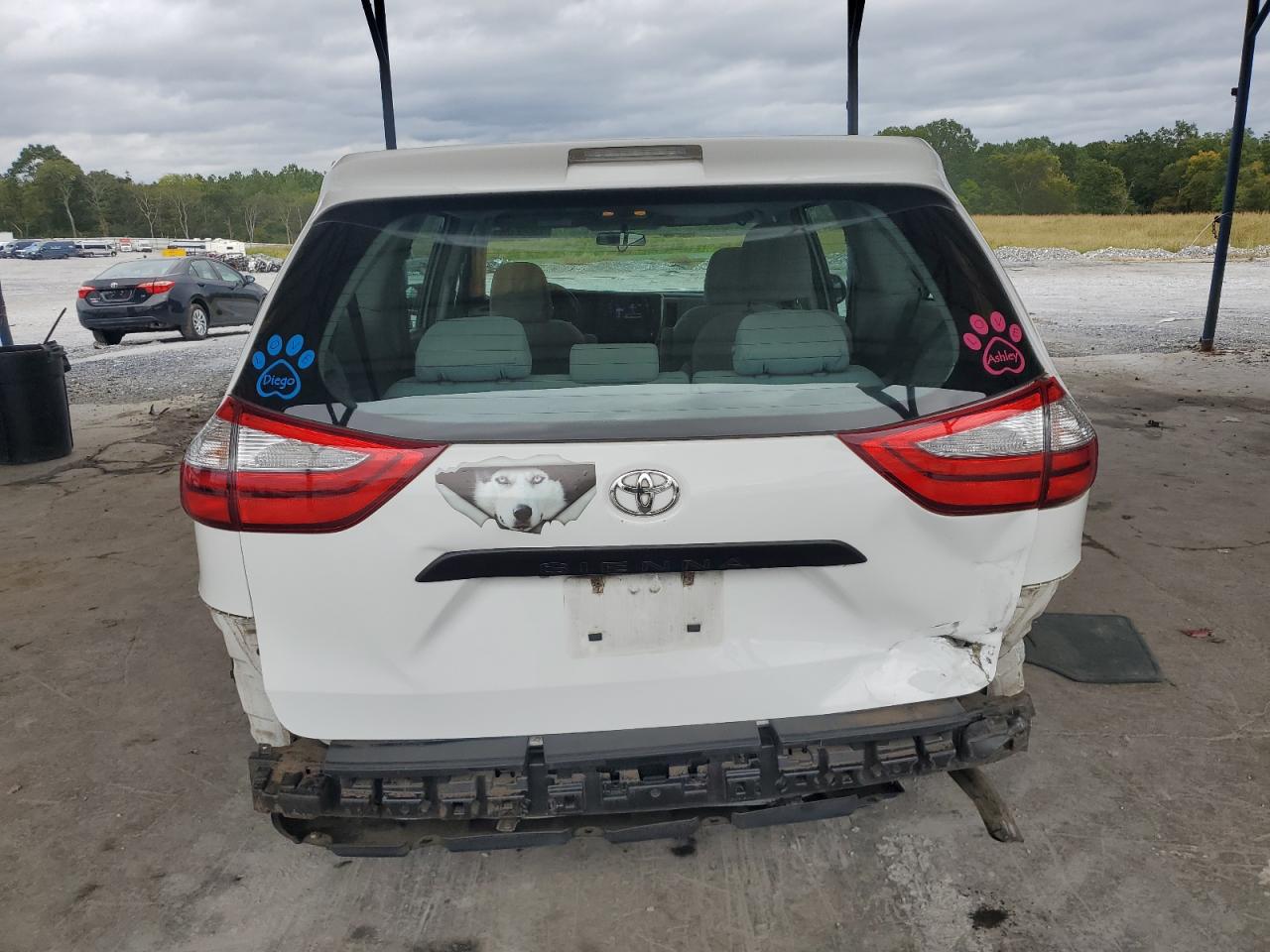 5TDZK3DC2FS593826 2015 Toyota Sienna