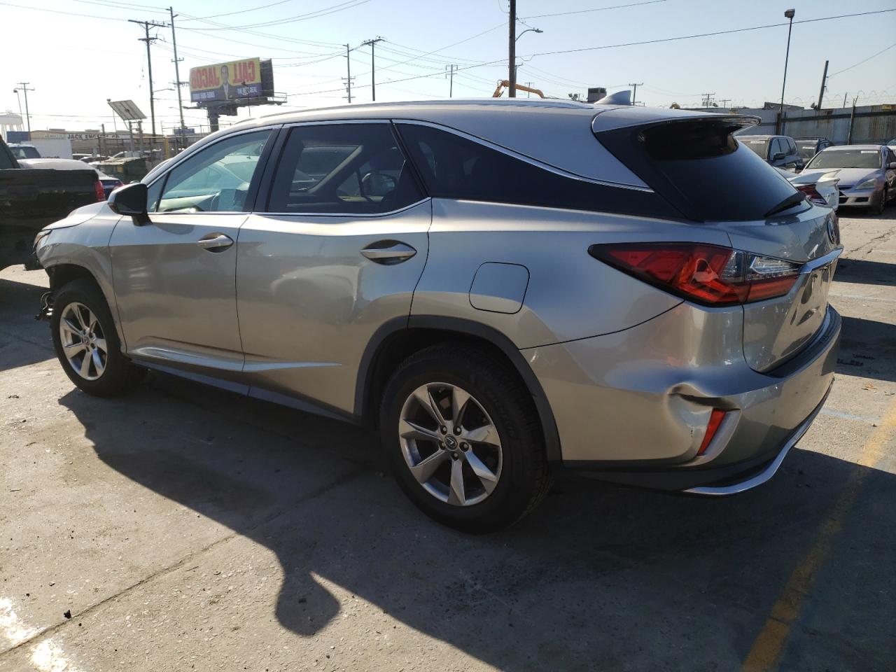 JTJGZKCA0J2006680 2018 LEXUS RX - Image 2