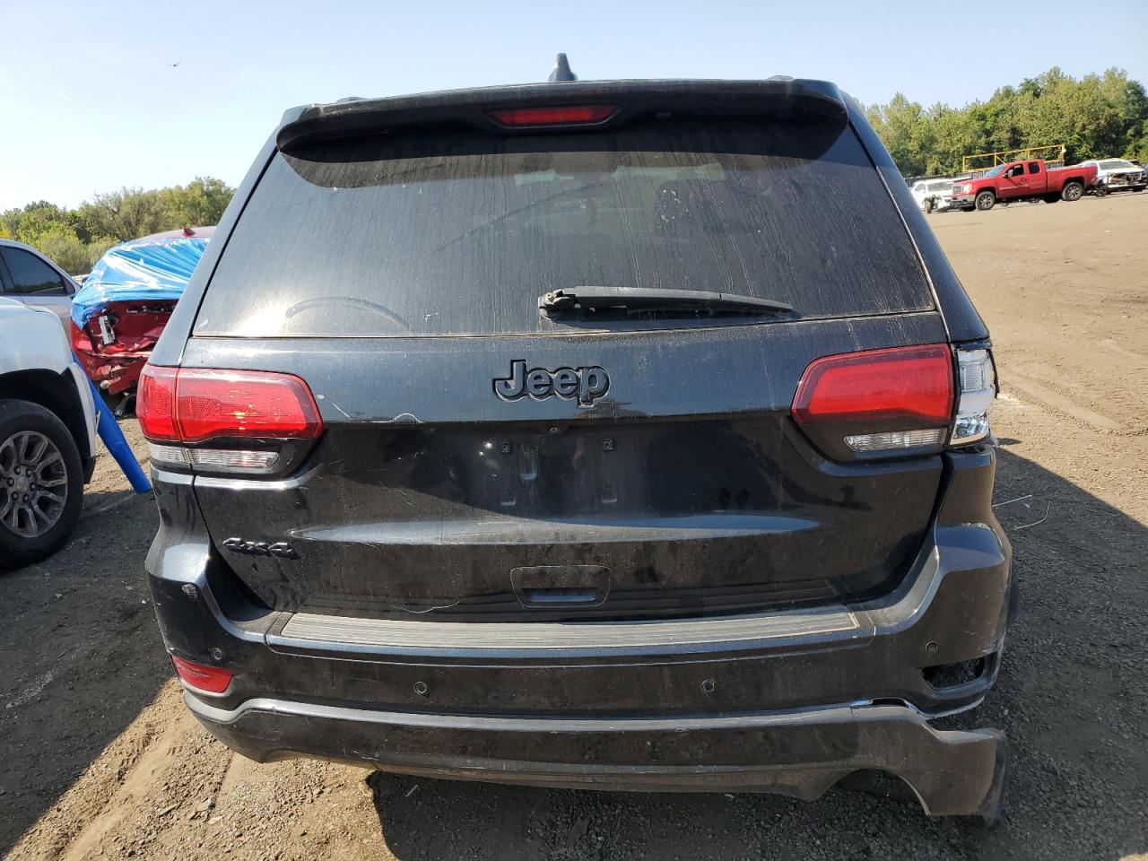 1C4RJFAG2JC272813 2018 Jeep Grand Cherokee Laredo