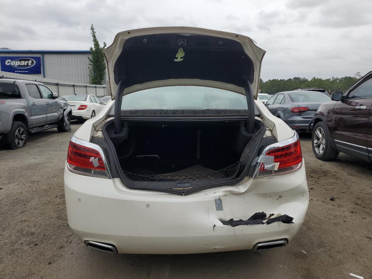 1G4GJ5G38CF257235 2012 Buick Lacrosse Touring