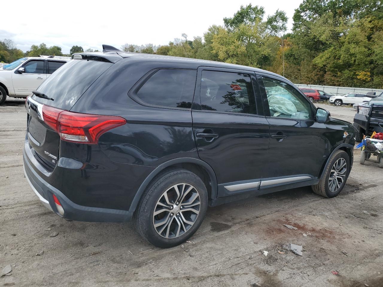 VIN JA4AD3A34JJ001273 2018 MITSUBISHI OUTLANDER no.3