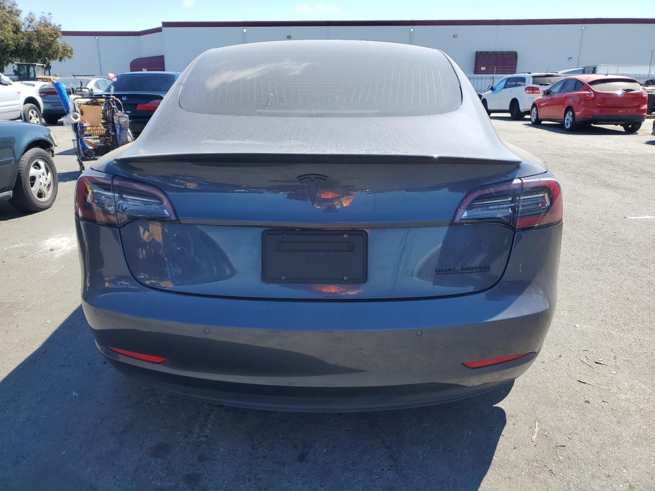 2019 Tesla Model 3 VIN: 5YJ3E1EB3KF393401 Lot: 70878654