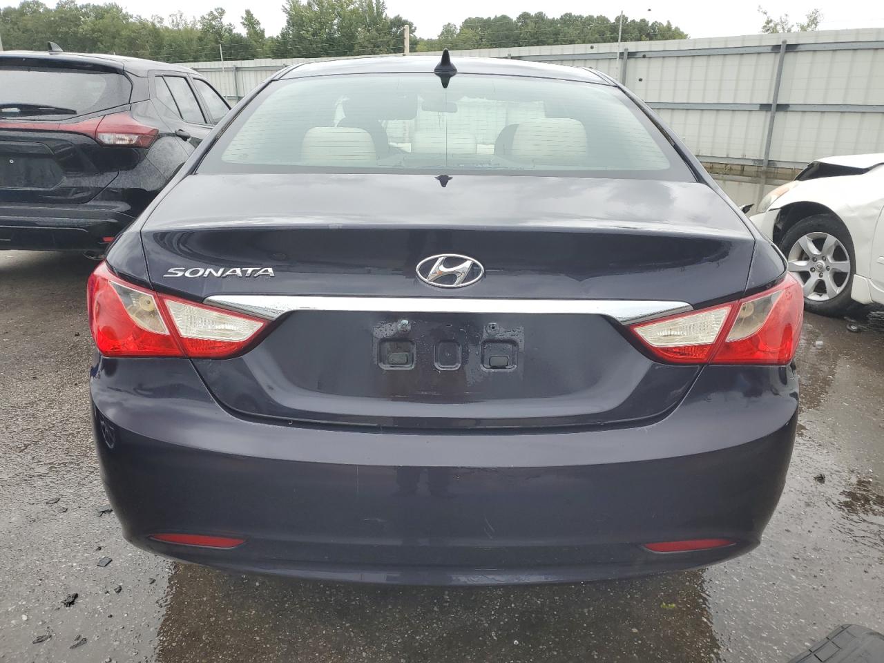 5NPEB4AC0BH167139 2011 Hyundai Sonata Gls