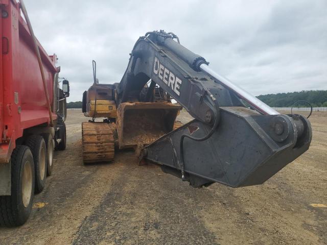 2012 John Deere Trackhoe