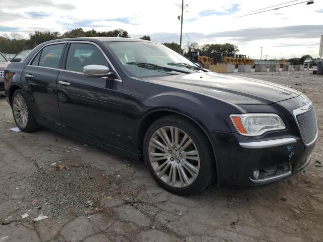 Седани CHRYSLER 300 2013 Чорний